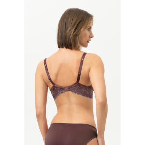 Luxurious 1809 Hot maroon