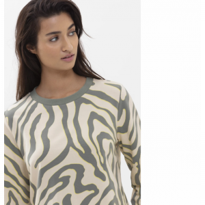 becky 43 sage green